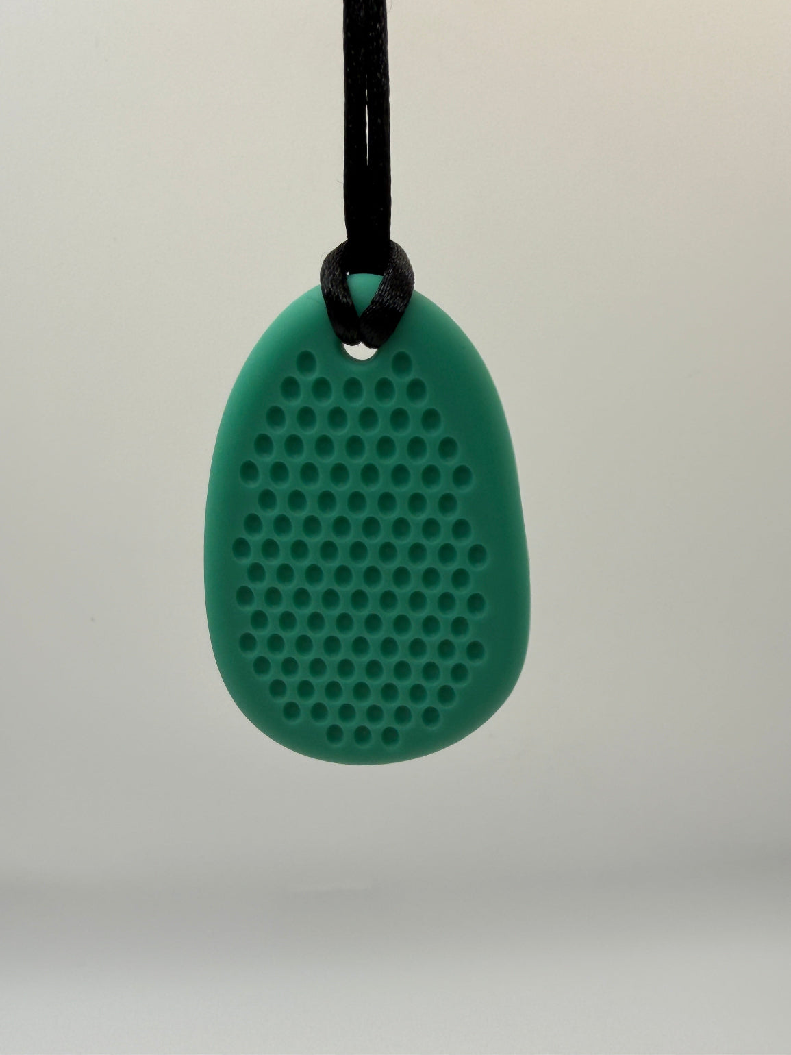 Green Medium Worry Stone Chewlery Necklace