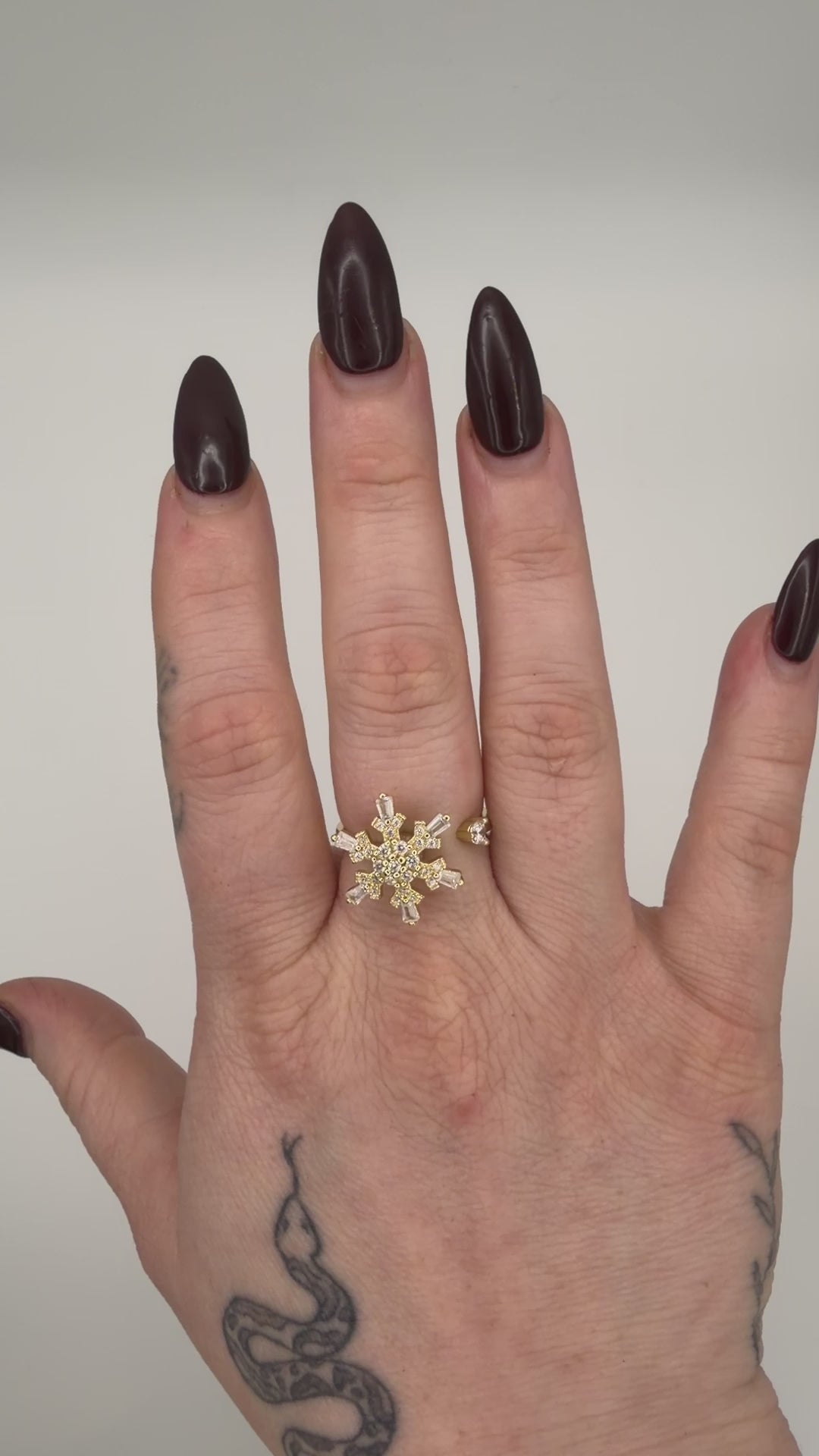 Snowflake Spinner Fidget Ring