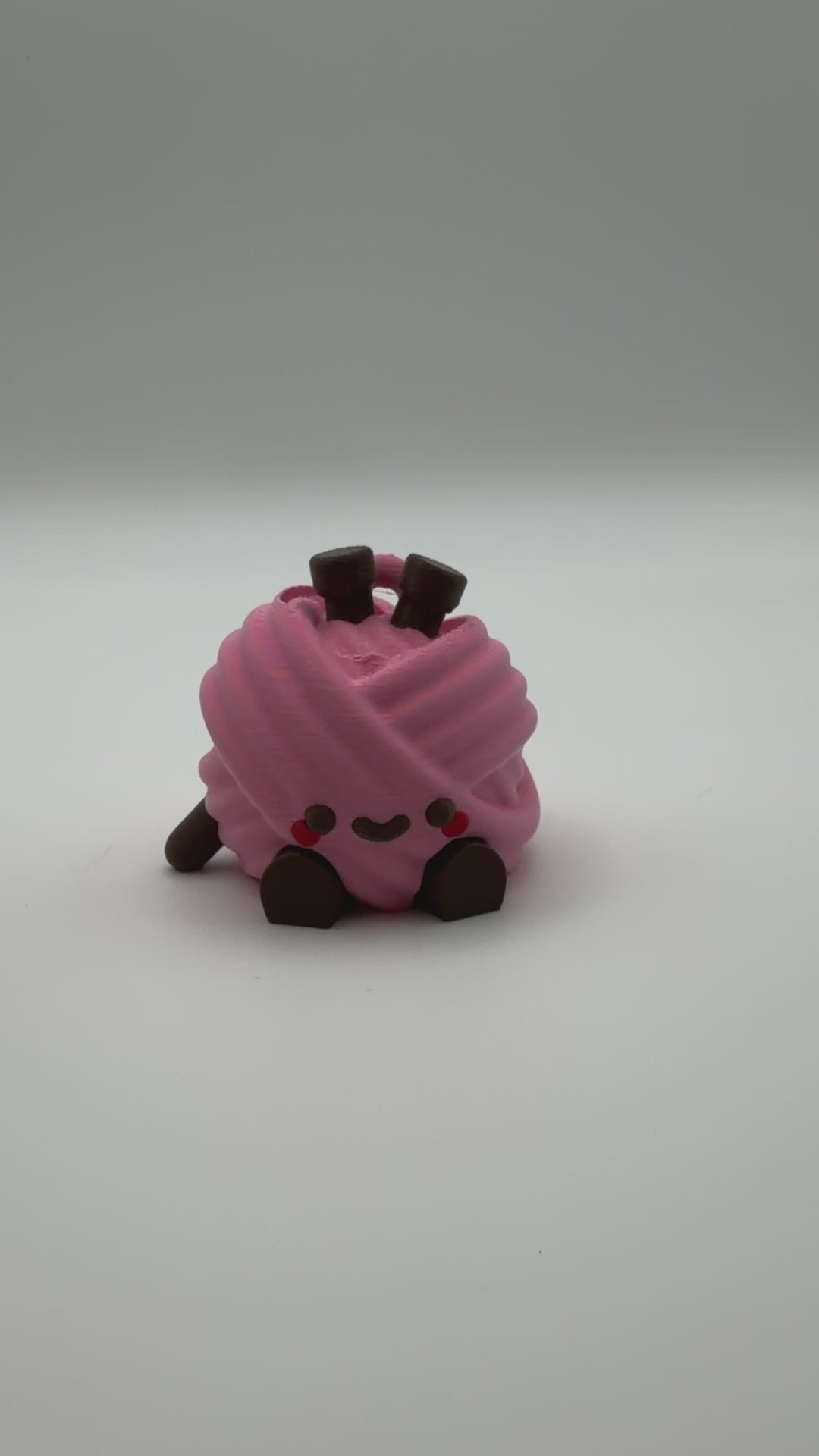 Articulated Yarn Ball Fidget Clicker Toy