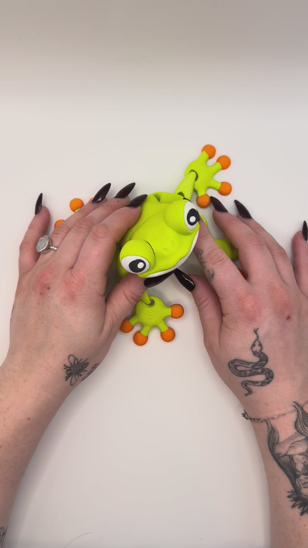 Articulated Green Frog Fidget Toy