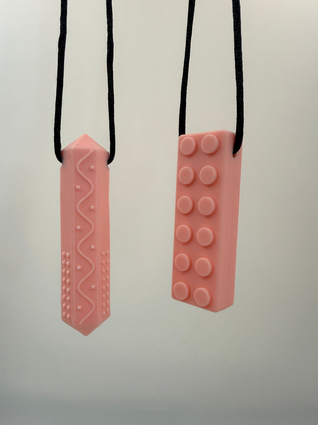 Textured Chewlery Pendant Set - Pink