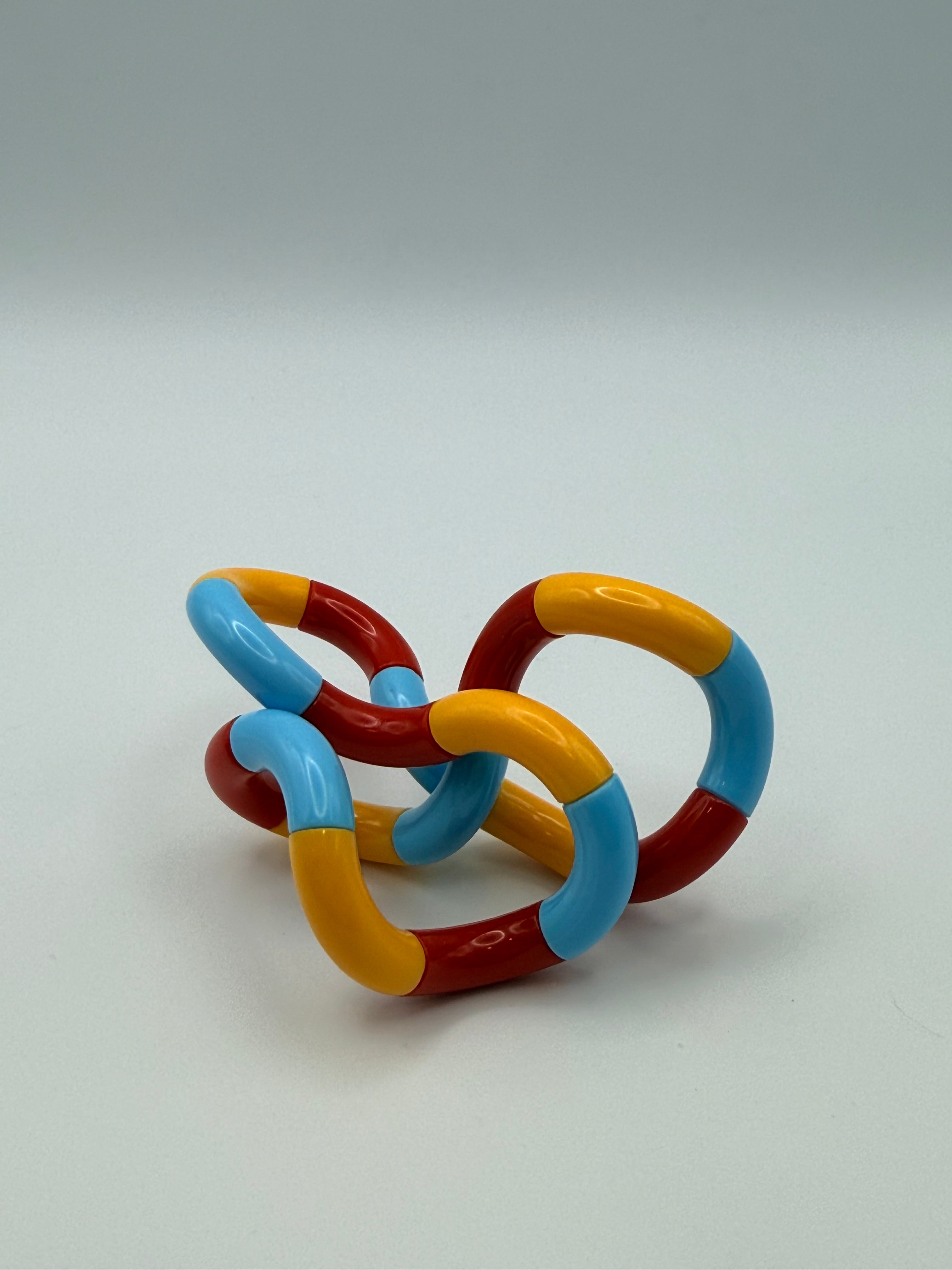Twisty Fidget Chain Toy | Linked Twist & Turn Sensory Fidget Toy