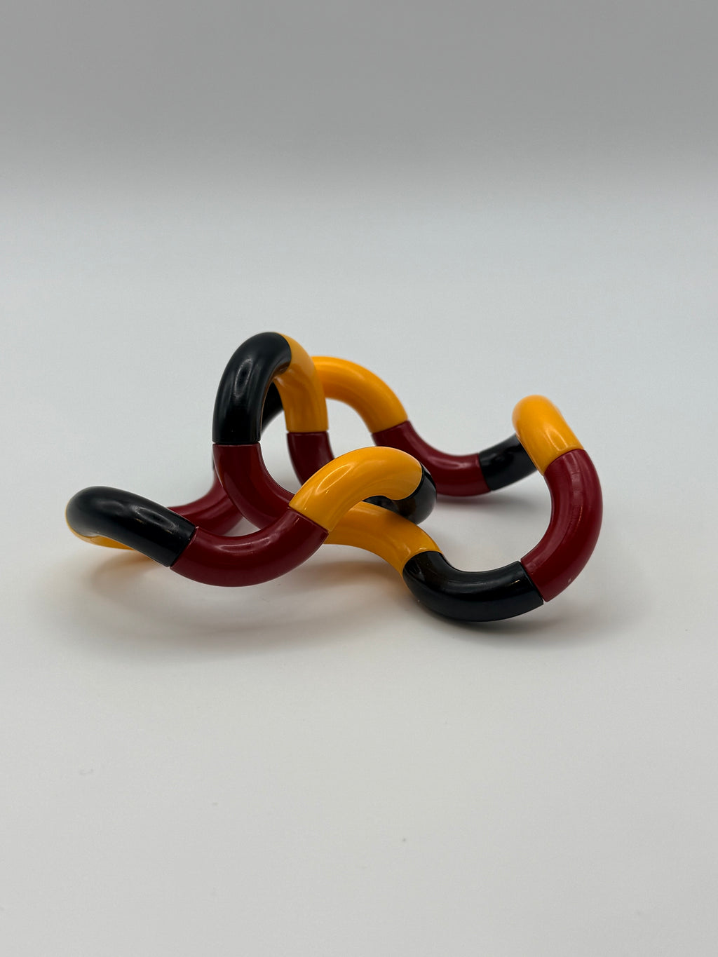 Twisty Fidget Chain Toy | Linked Twist & Turn Sensory Fidget Toy