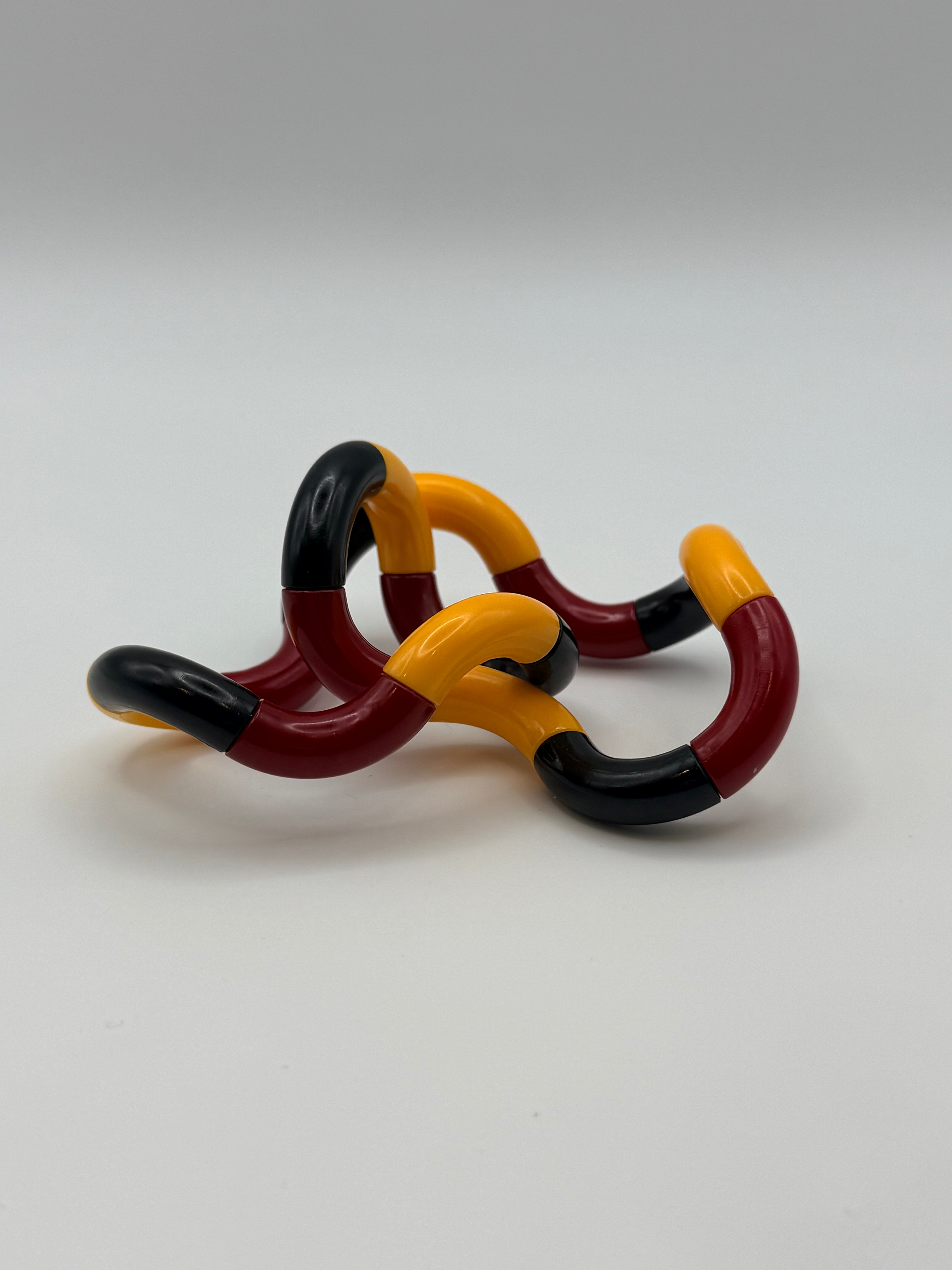 Twisty Fidget Chain Toy | Linked Twist & Turn Sensory Fidget Toy