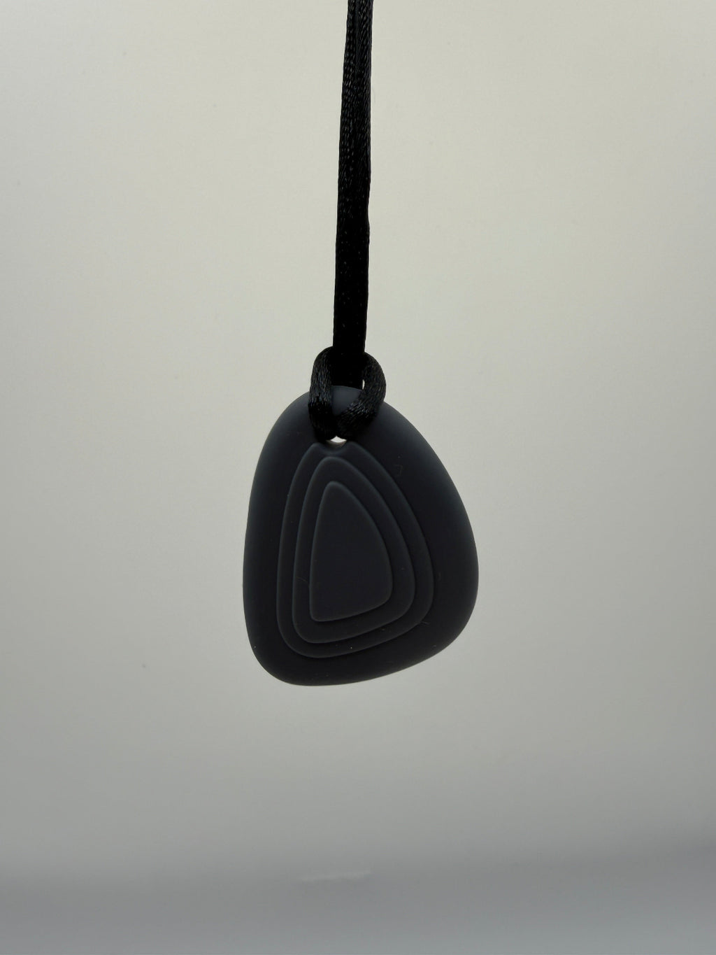 Black Worry Stone Chewlery Necklace